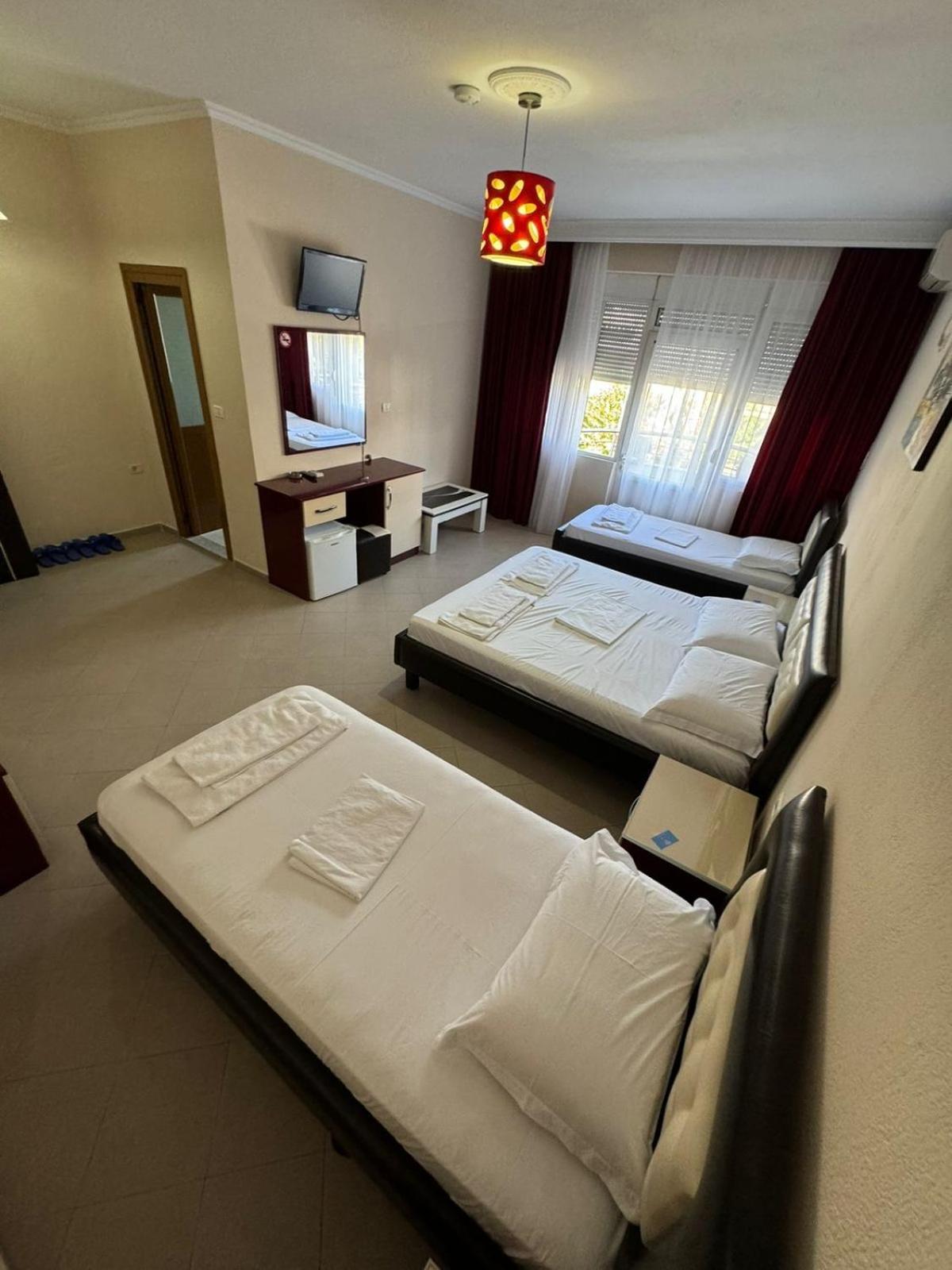 Hotel Freskia Gjirokastër Extérieur photo