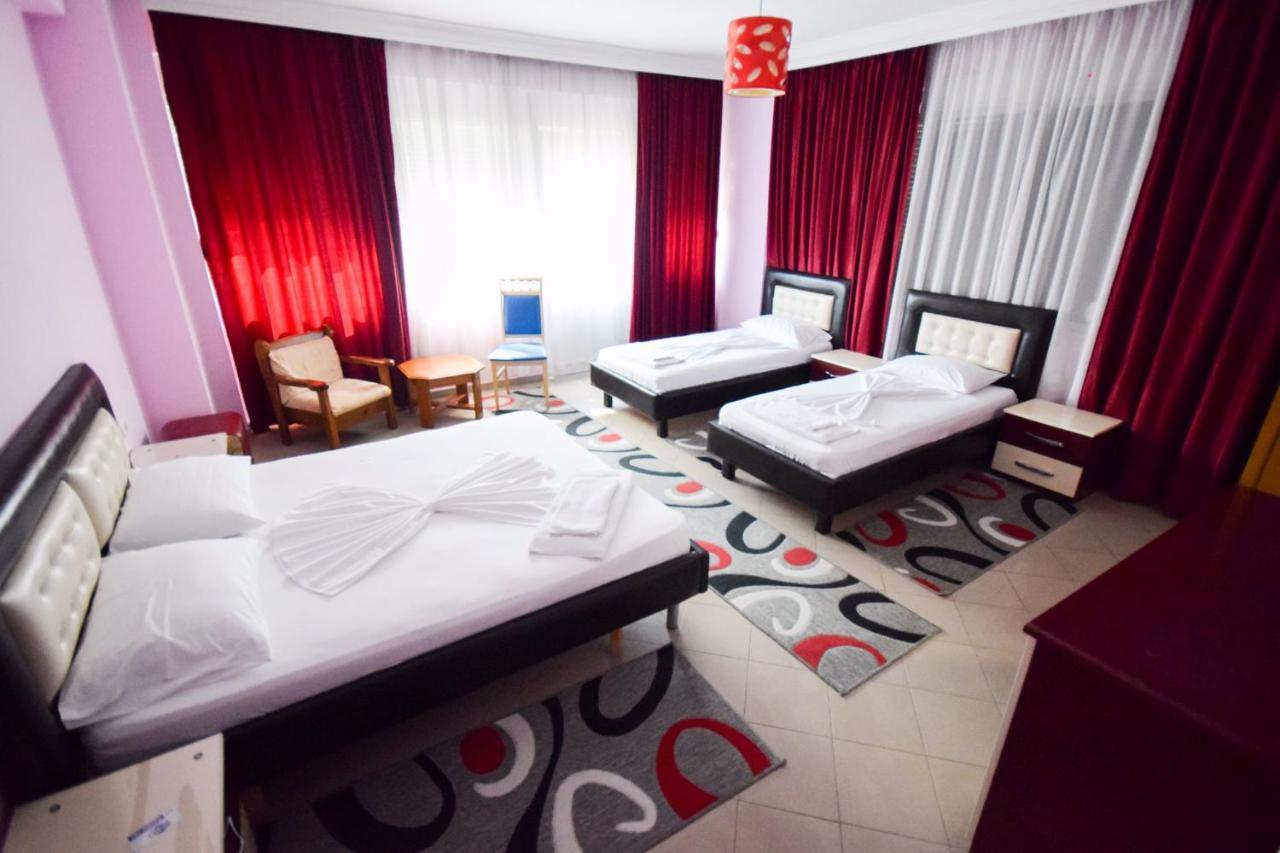 Hotel Freskia Gjirokastër Extérieur photo