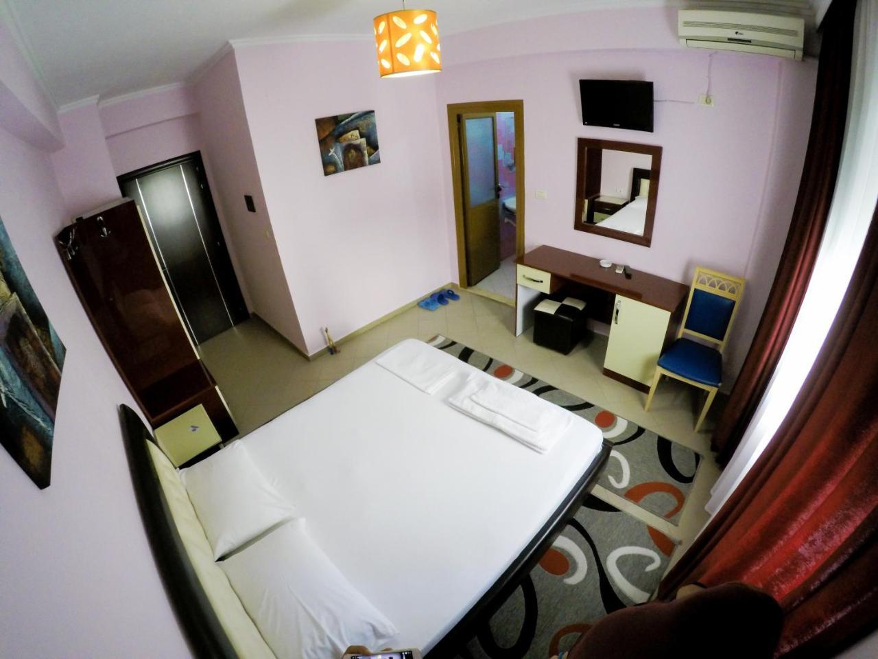 Hotel Freskia Gjirokastër Extérieur photo