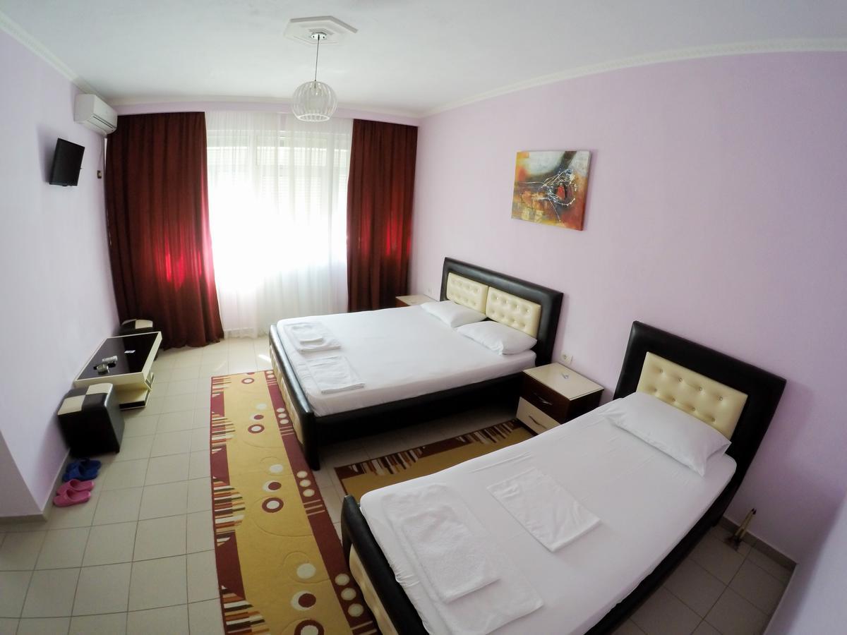 Hotel Freskia Gjirokastër Extérieur photo