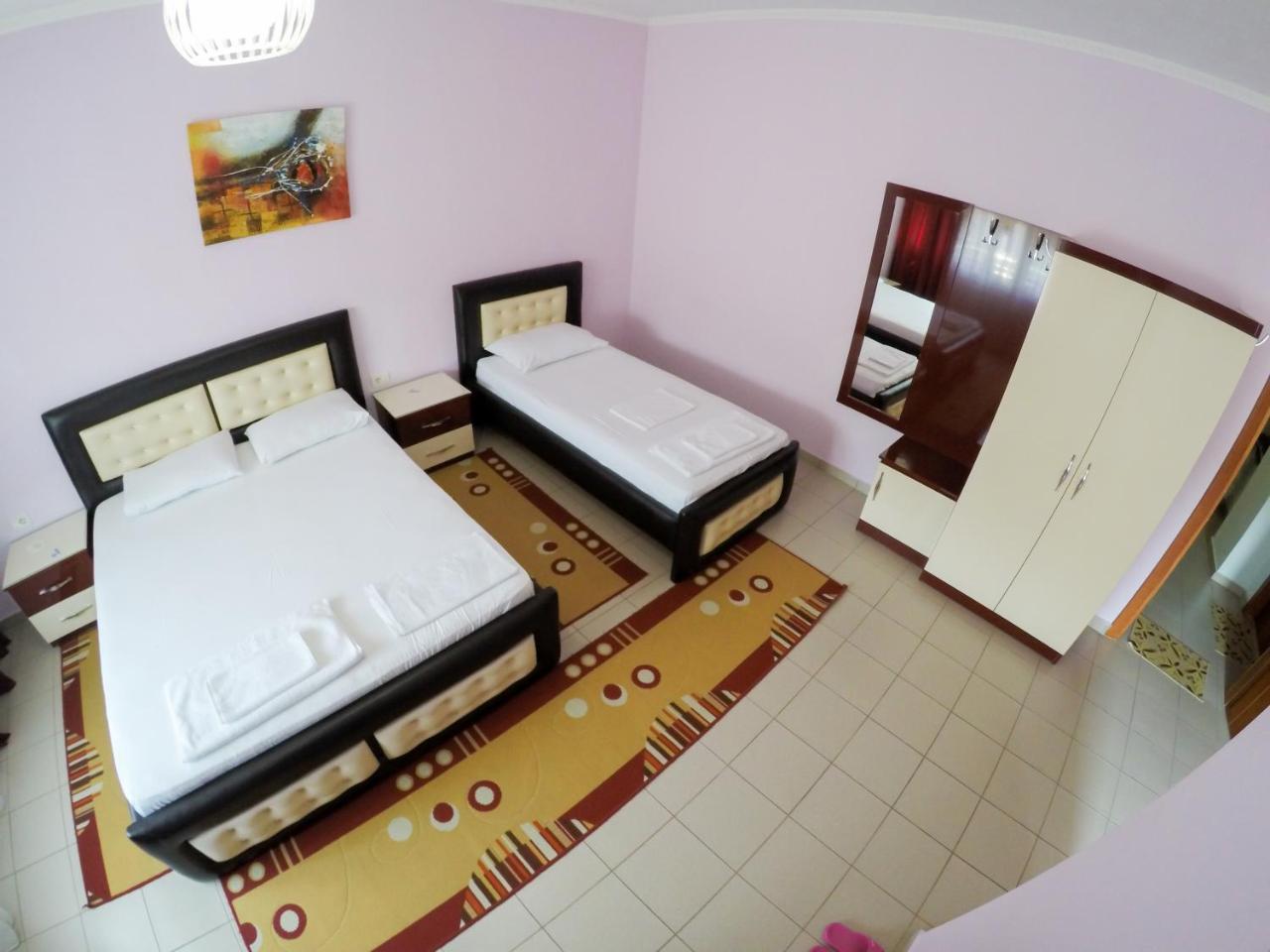 Hotel Freskia Gjirokastër Extérieur photo